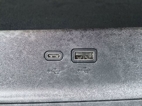 Used 2026 Chevrolet Equinox LT FWD image 21