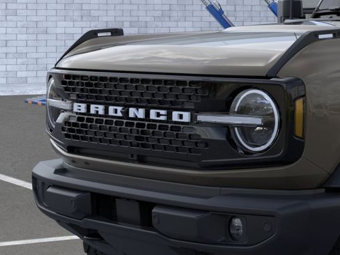 New 2026 Ford Bronco Outer Banks AWD/4WD image 19