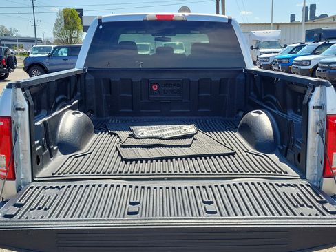 Used 2015 Ford F150 XLT w/ XTR Package AWD/4WD image 8