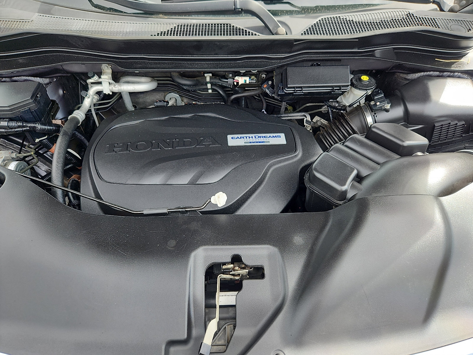 Used 2016 Honda Pilot Touring image 32