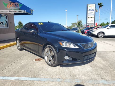 Used 2012 Lexus IS 250C image 1