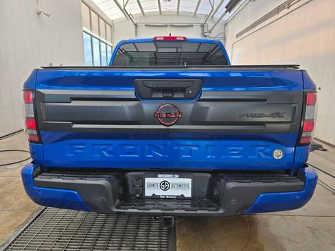 Used 2025 Nissan Frontier PRO-4X w/ Pro Premium Package image 4