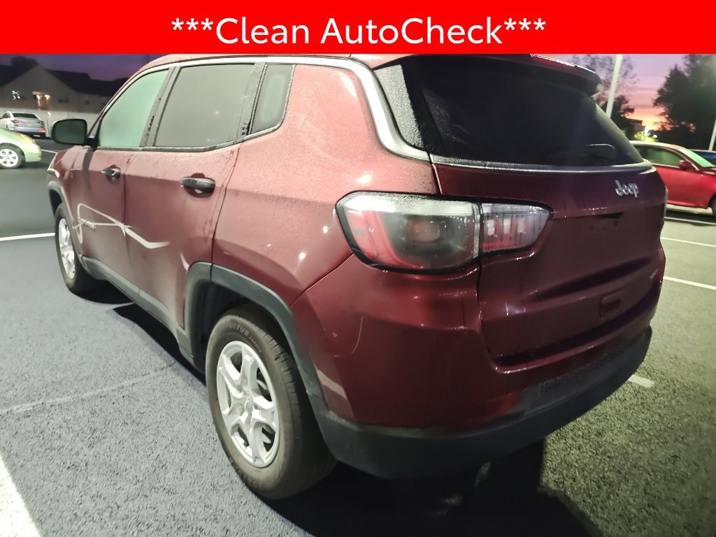 Used 2022 Jeep Compass Sport FWD image 4
