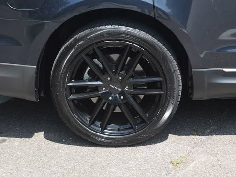Used 2014 Lincoln MKT AWD w/ Equipment Group 201A image 31