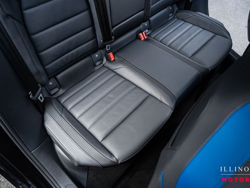 Used 2024 Volkswagen Golf R image 34