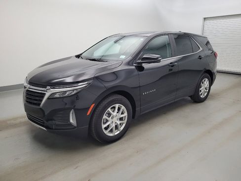Used 2024 Chevrolet Equinox LT FWD image 2