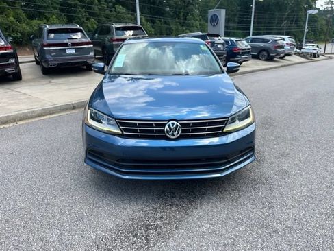 Used 2018 Volkswagen Jetta SE FWD image 34