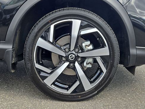 Used 2021 Nissan Rogue Sport SL w/ Premium Package image 33