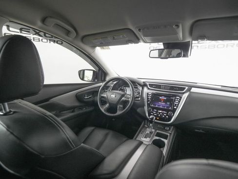 Used 2022 Nissan Murano SV w/ SV Midnight Edition Package AWD/4WD image 16