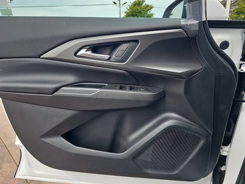 New 2026 Chevrolet Equinox EV LT w/ Comfort Package FWD image 26