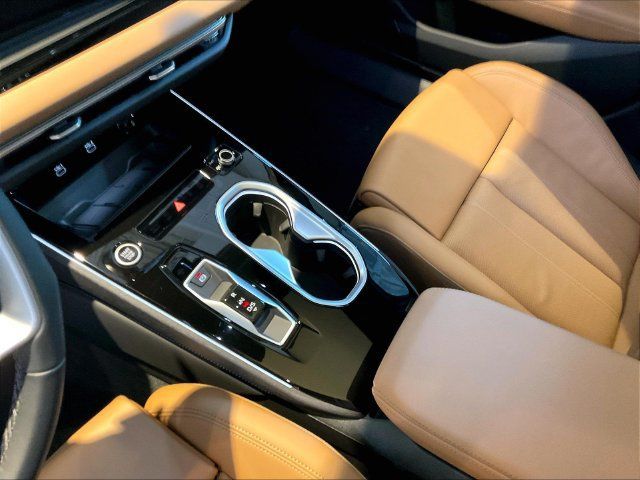 Used 2026 Audi A6 Premium Plus AWD/4WD image 16