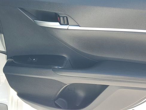 Used 2019 Toyota Camry SE image 43