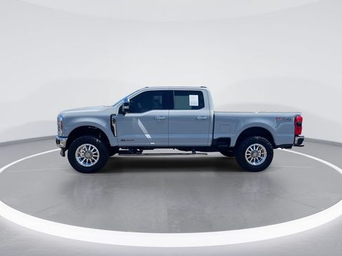 Used 2025 Ford F350 Lariat w/ Chrome Package AWD/4WD image 5