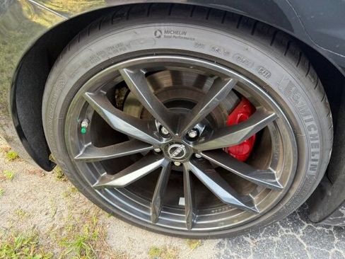 Used 2025 Nissan Z Performance w/ Floor Mat Package RWD image 10