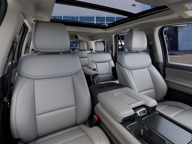 New 2027 Ford Expedition Active AWD/4WD image 10