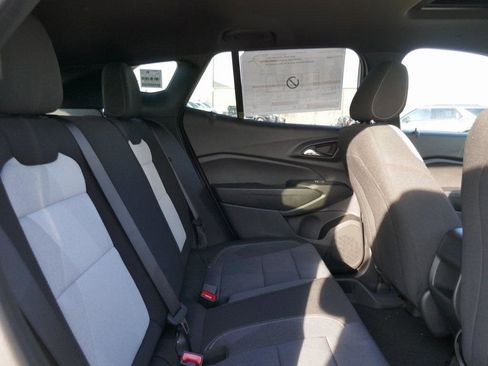 New 2026 Chevrolet Trax RS w/ Sunroof Package image 10