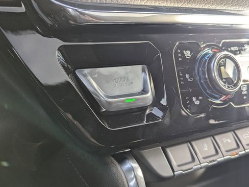 New 2026 GMC Sierra 3500 Denali w/ Denali Reserve Package image 24