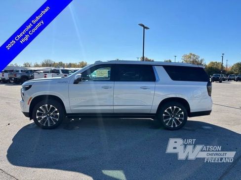 New 2025 Chevrolet Suburban High Country image 2