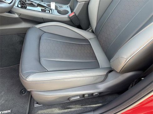 New 2026 Subaru Crosstrek 2.5i Limited image 15