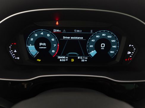 Used 2025 Audi Q3 2.0T Premium image 27