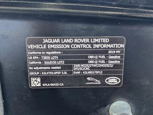 Used 2019 Land Rover Range Rover HSE AWD/4WD image 25