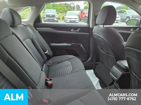 Used 2025 Kia K5 LXS FWD image 16