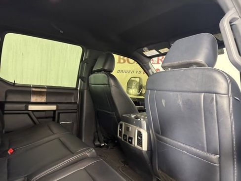 Used 2022 Ford F250 Lariat image 19