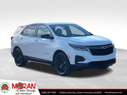 Used 2024 Chevrolet Equinox LS w/ LS Convenience Package image 9