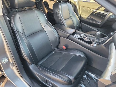 Used 2021 Nissan Maxima 3.5 SV w/ Floor Mat Group image 18