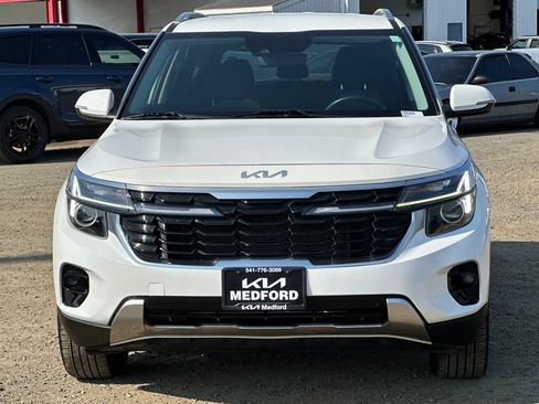 Used 2024 Kia Seltos S AWD/4WD image 10