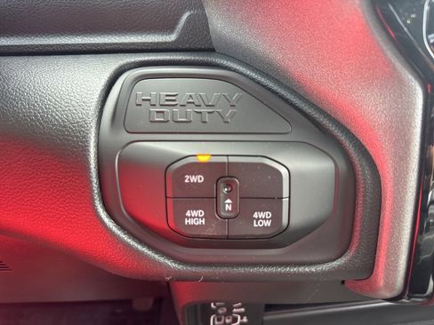 New 2026 RAM 2500 Tradesman AWD/4WD image 16