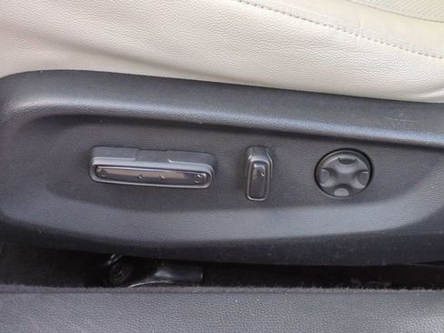 Used 2019 Honda Accord EX-L image 12