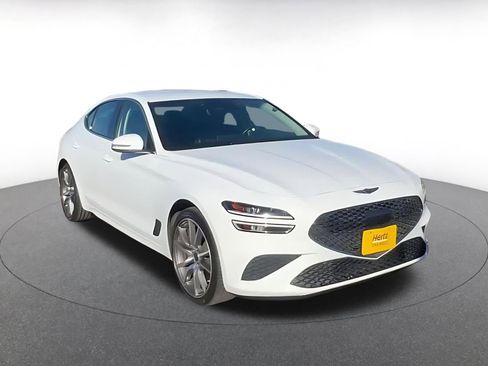 Used 2025 Genesis G70 2.5T AWD/4WD image 3