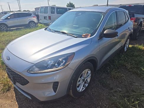 Used 2022 Ford Escape SE AWD/4WD image 1