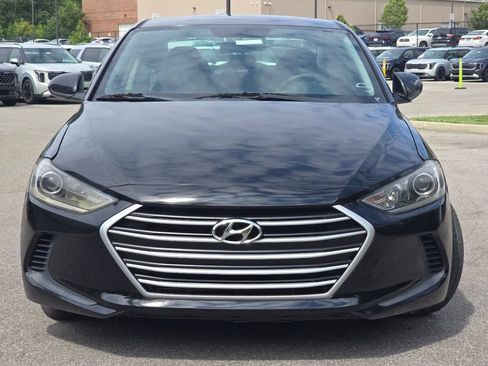 Used 2018 Hyundai Elantra SE FWD image 7