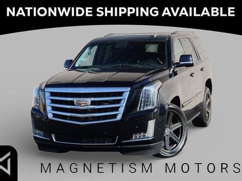 Used 2015 Cadillac Escalade Luxury AWD/4WD image 1