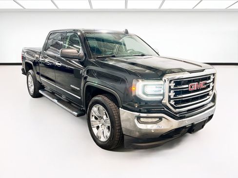Used 2018 GMC Sierra 1500 SLT w/ Enhanced Driver Alert Package RWD image 3