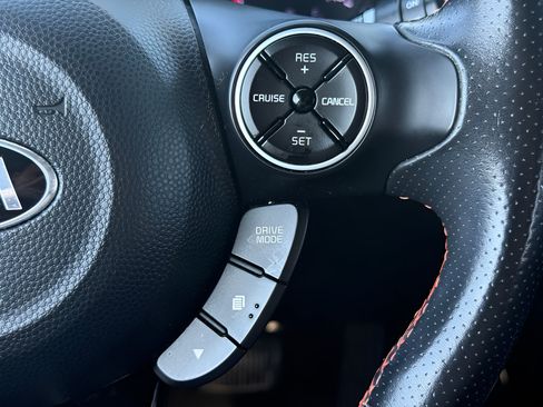 Used 2018 Kia Soul ! w/ Tech Package FWD image 16