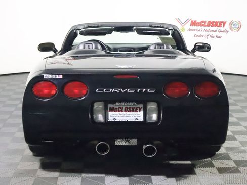 Used 2003 Chevrolet Corvette Convertible w/ Preferred Equipment Group1 RWD image 6