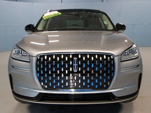 Used 2024 Lincoln Corsair Reserve w/ Equipment Group 201A AWD/4WD image 27