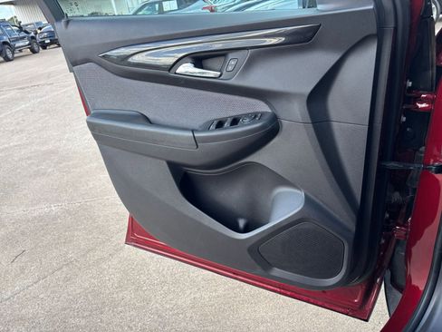 Used 2025 Chevrolet TrailBlazer LT image 20