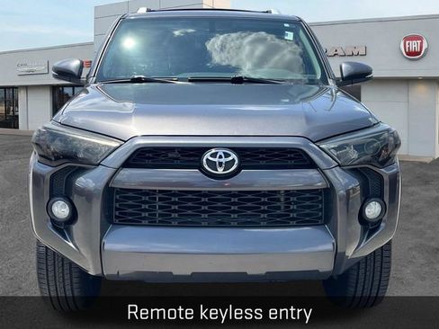 Used 2016 Toyota 4Runner SR5 Premium AWD/4WD image 2
