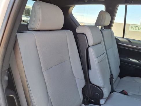 Used 2023 Lexus GX 460 w/ Black Line Special Edition AWD/4WD image 16