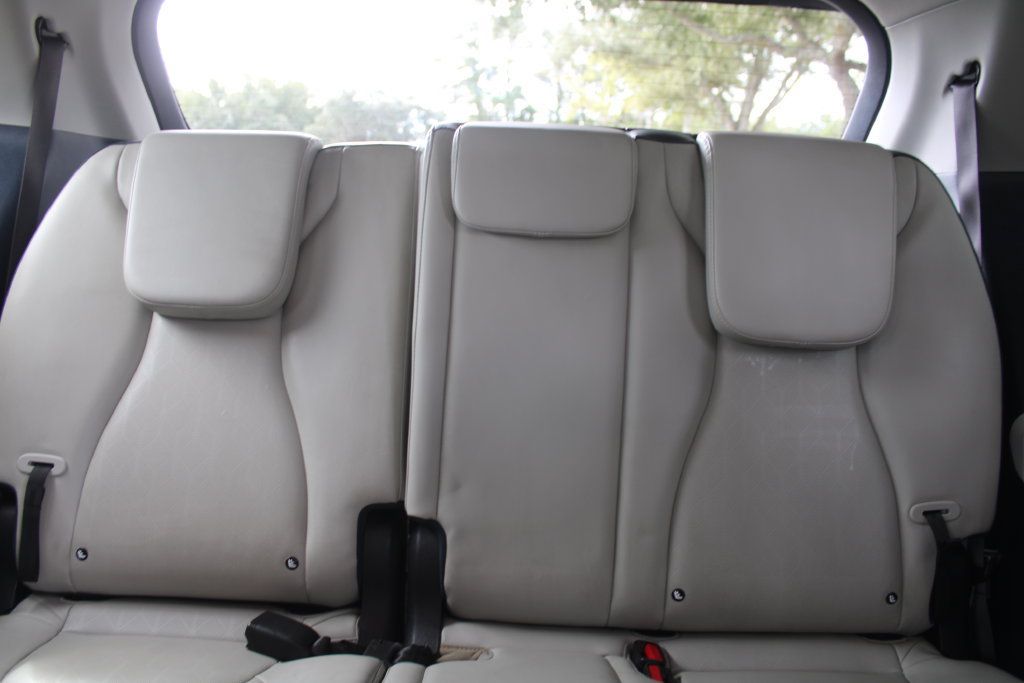 Certified 2025 Kia Carnival EX FWD image 66
