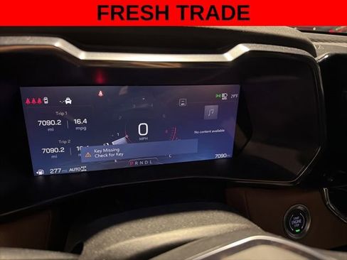 Used 2025 GMC Canyon AT4 w/ Technology Plus Package image 3