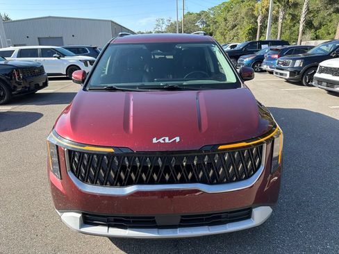 Certified 2025 Kia Carnival EX FWD image 2
