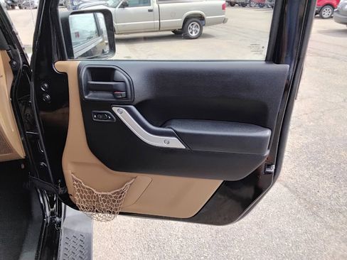 Used 2011 Jeep Wrangler Unlimited Sahara w/ Dual Top Group image 14