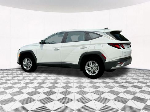 New 2025 Hyundai Tucson SE image 6