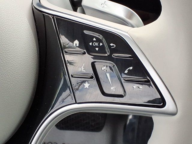 Used 2023 Mercedes-Benz EQS 580 4MATIC SUV image 10