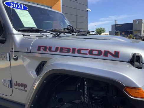 Used 2021 Jeep Wrangler Unlimited Rubicon AWD/4WD image 45